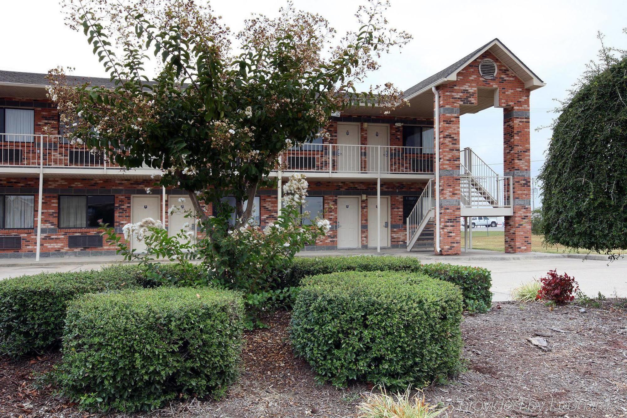 Americas Best Value Inn Cabot Εξωτερικό φωτογραφία
